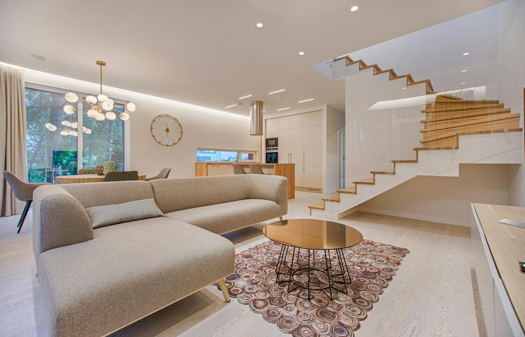 Rénovation complète résidentielle et agrandissement de maison, projet clé en main par l'entrepreneur général Design B Home.